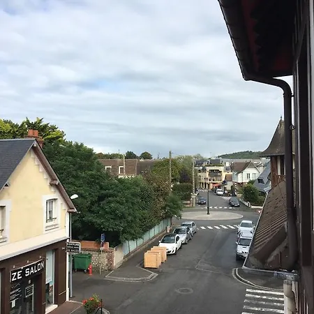 De Paris 3* קאבורג